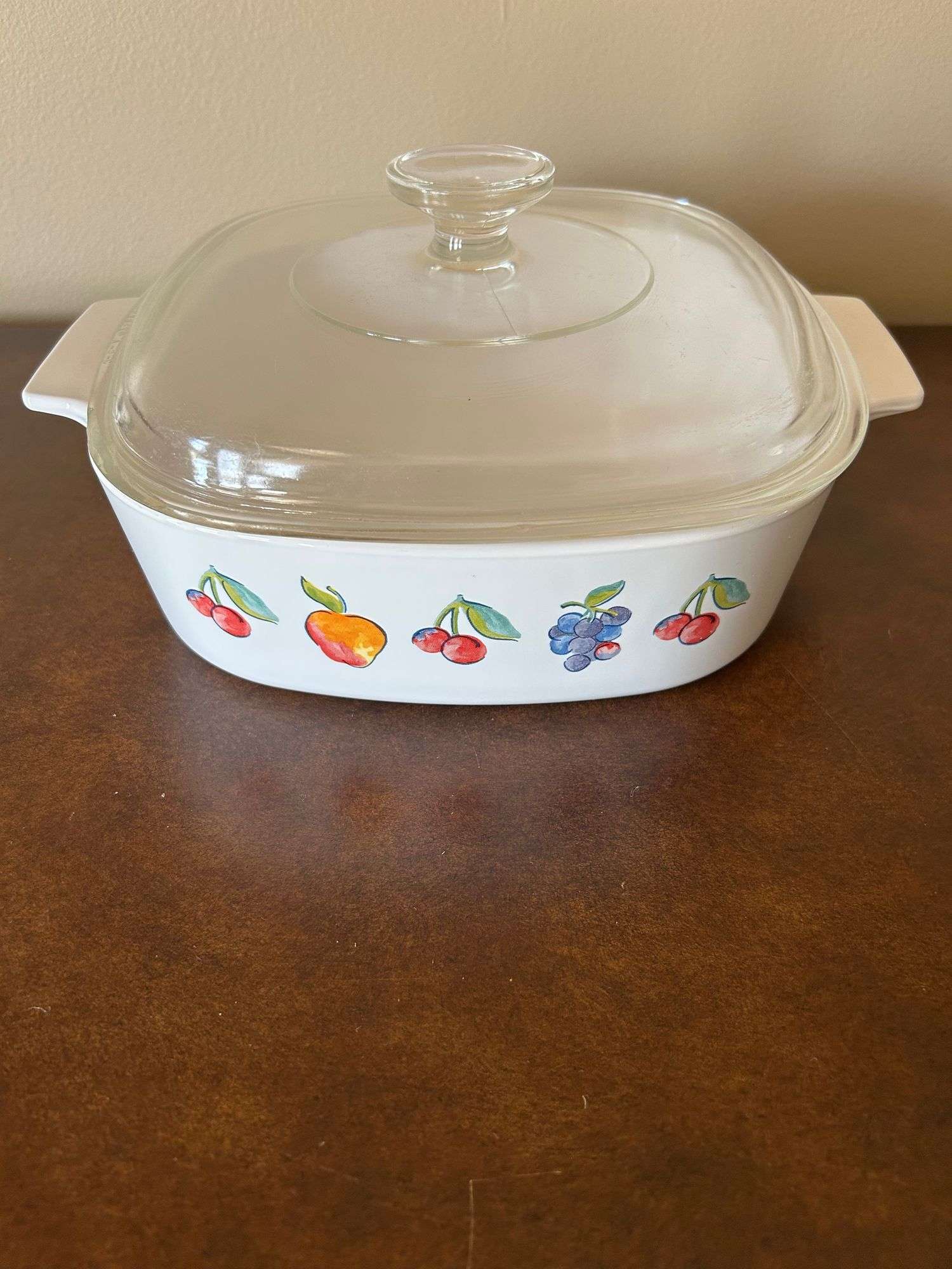 CorningWare Fruit Basket A-2-B Casserole Dish with Lid