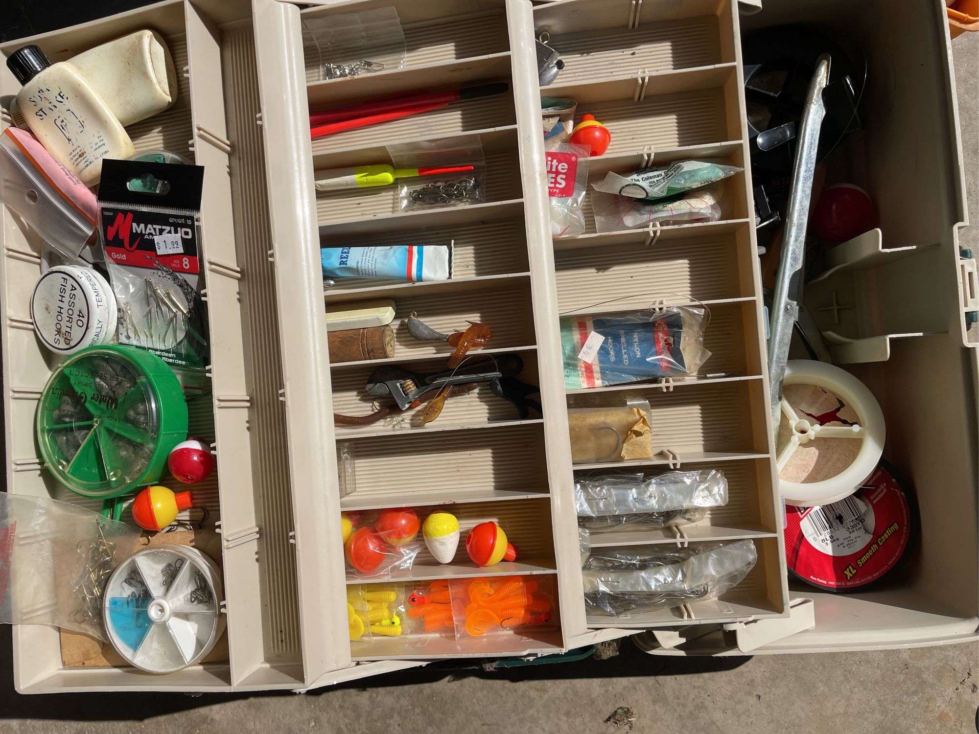 PAIR OF TACKLE TRAYS AND CONTENTS