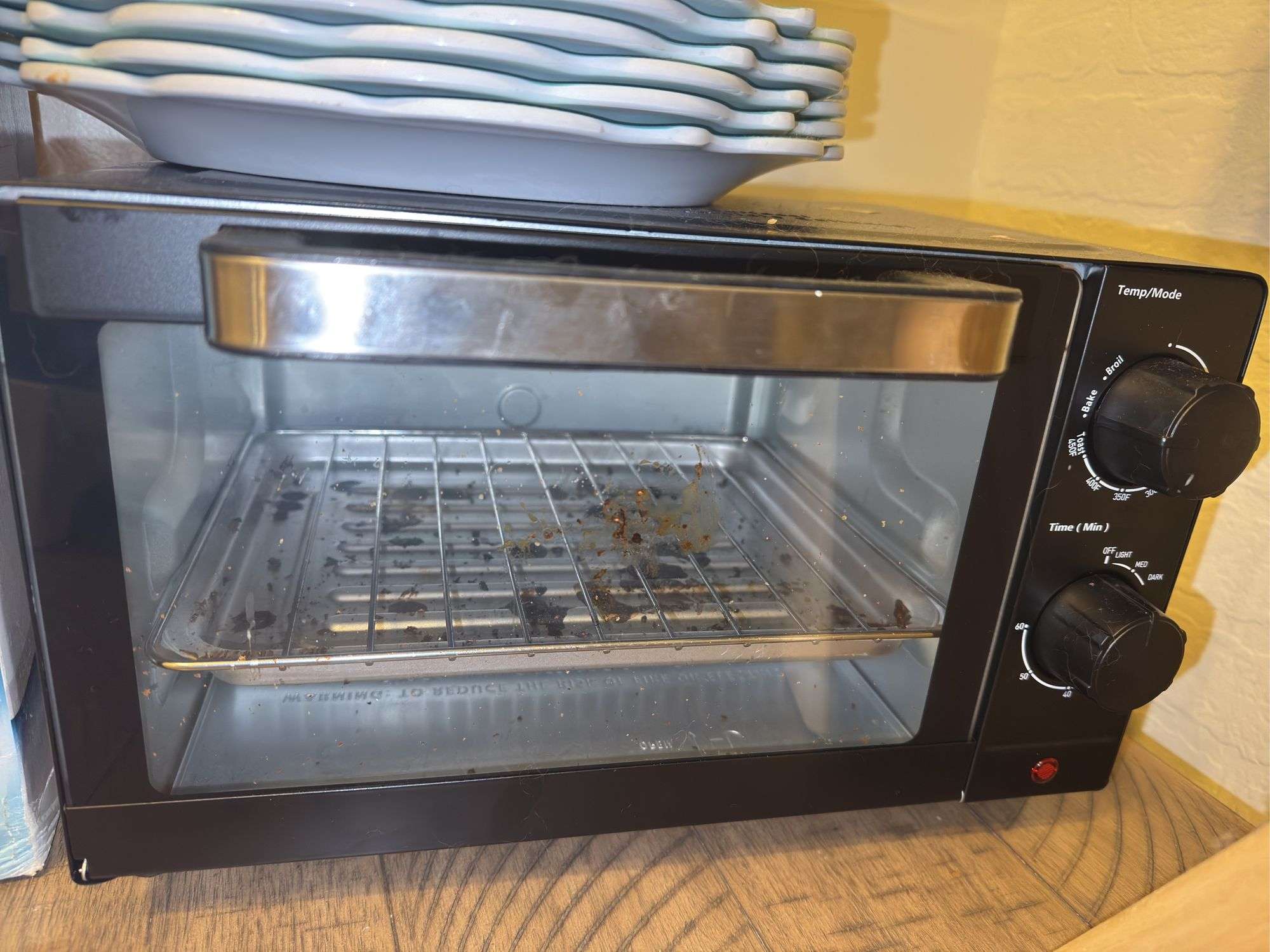 Massive Kitchenware Lot (See Details)