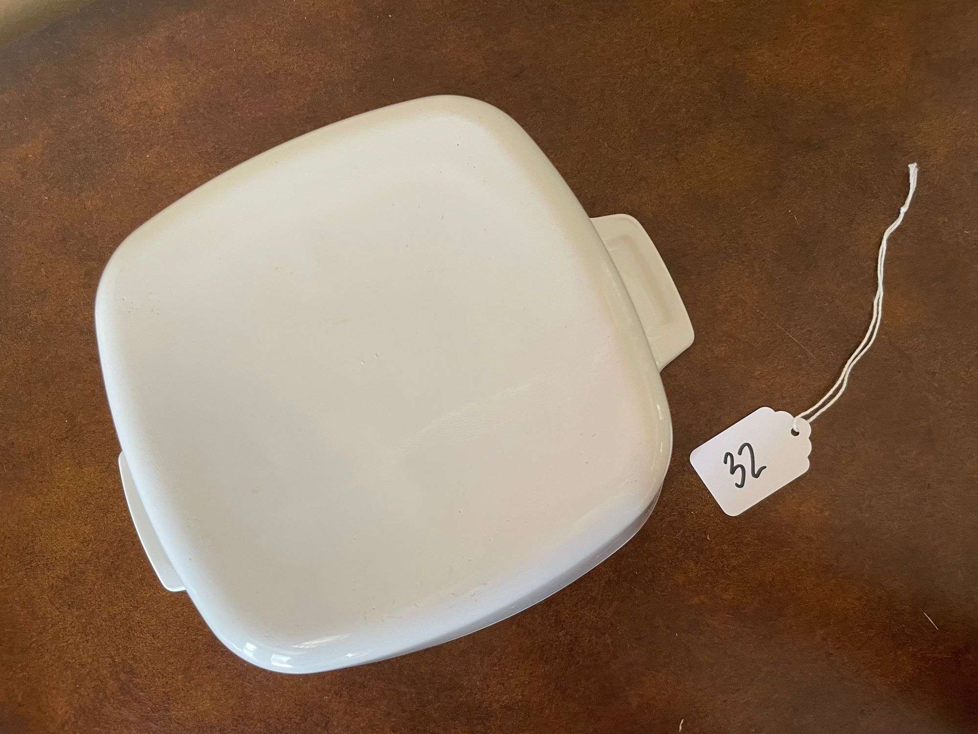 Corning Ware White Coupe Casserole Dish with Lid