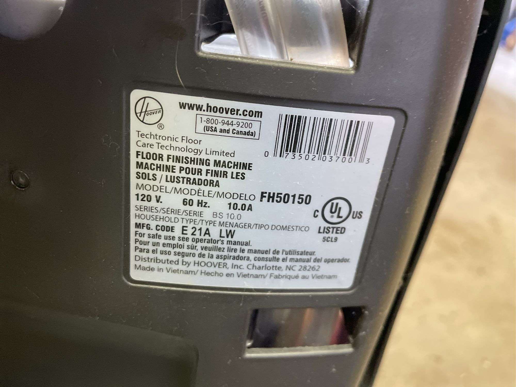 HOOVER POWER SCRUB (WORKS WELL BUT HAS BROKEN RELEASE TAB ON HANDLE)