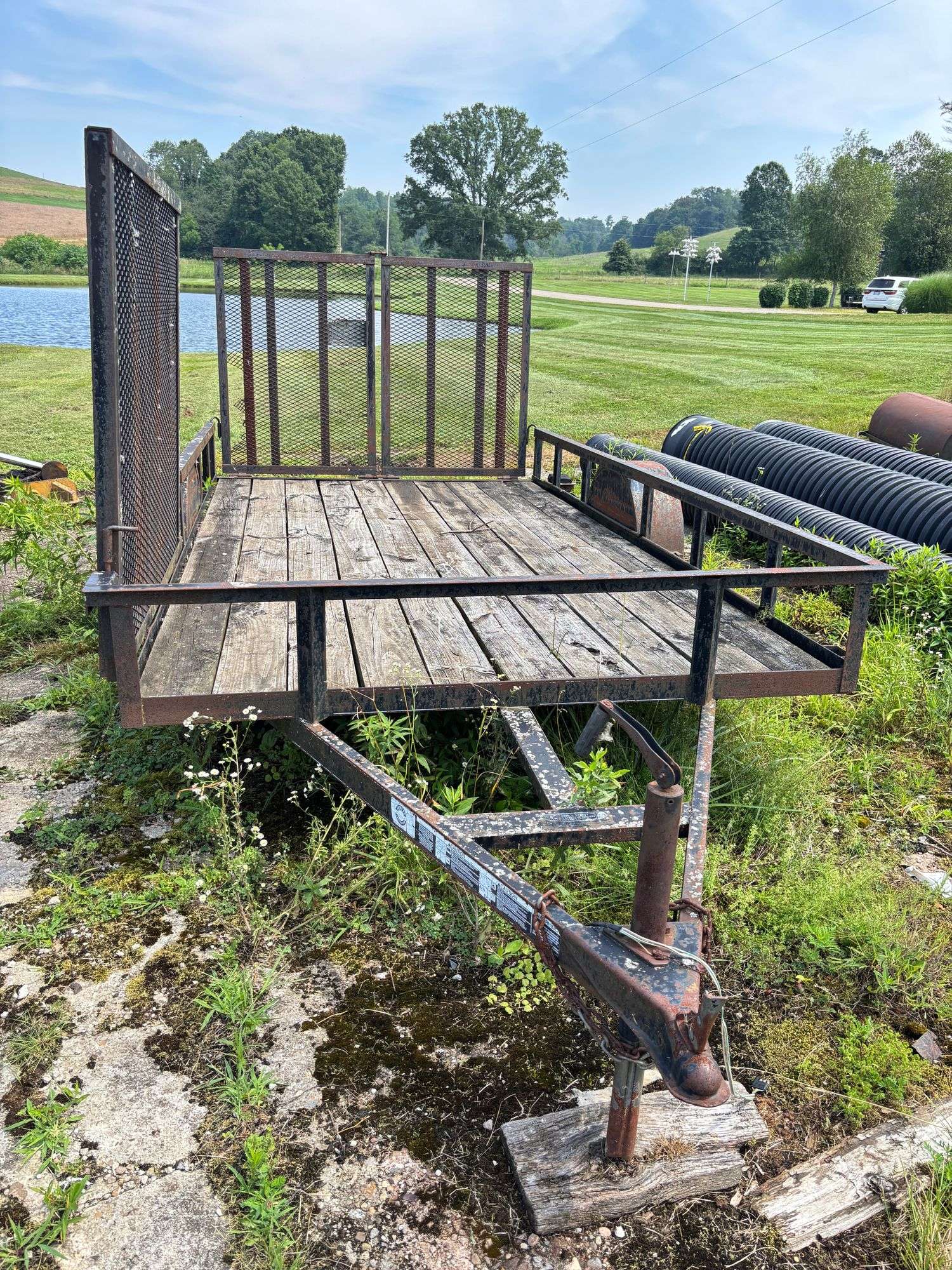 Carry-All bumper hitch trailer w/ side and rear drop gates