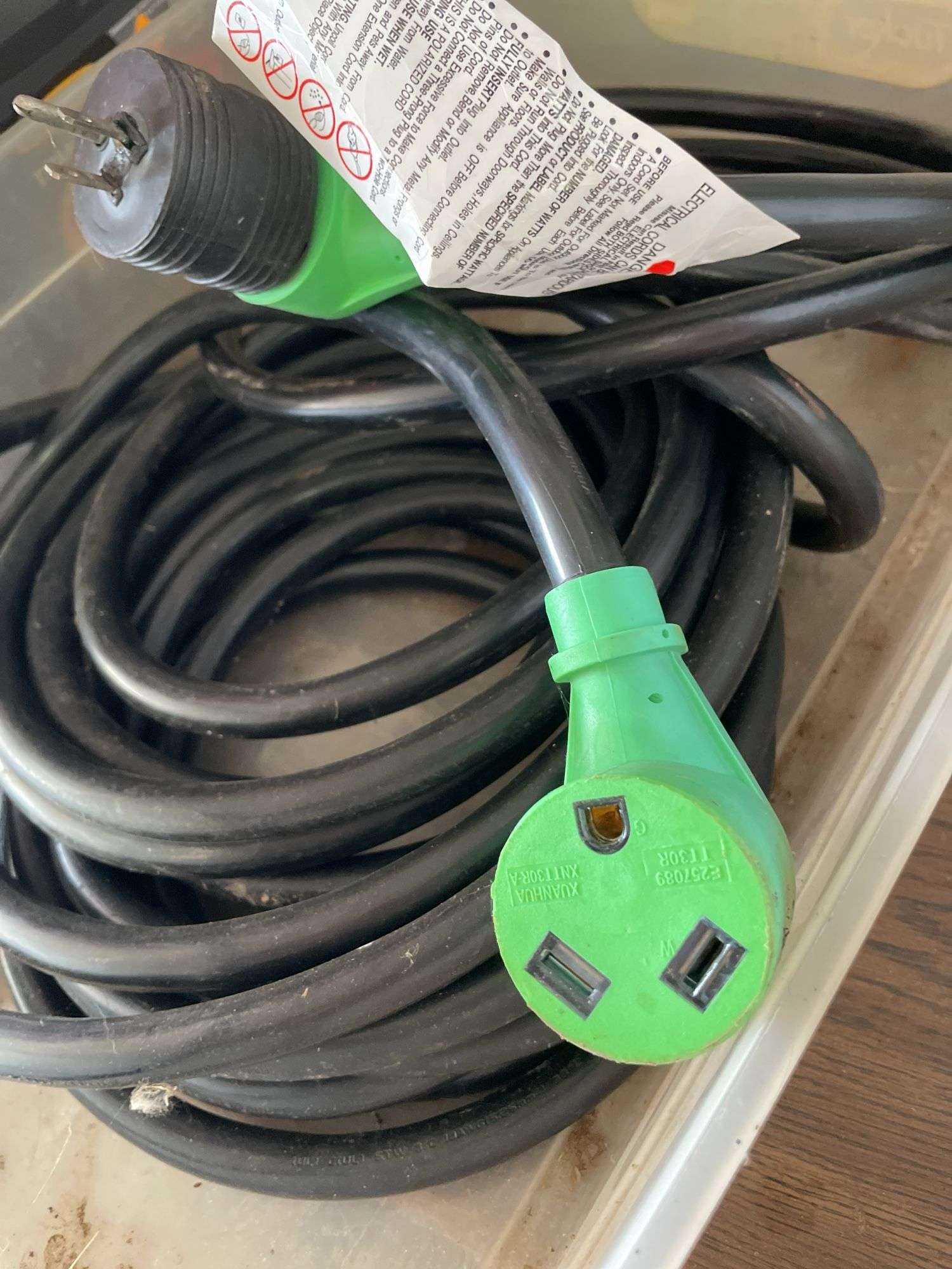 APPLIANCE EXTENSION CORD