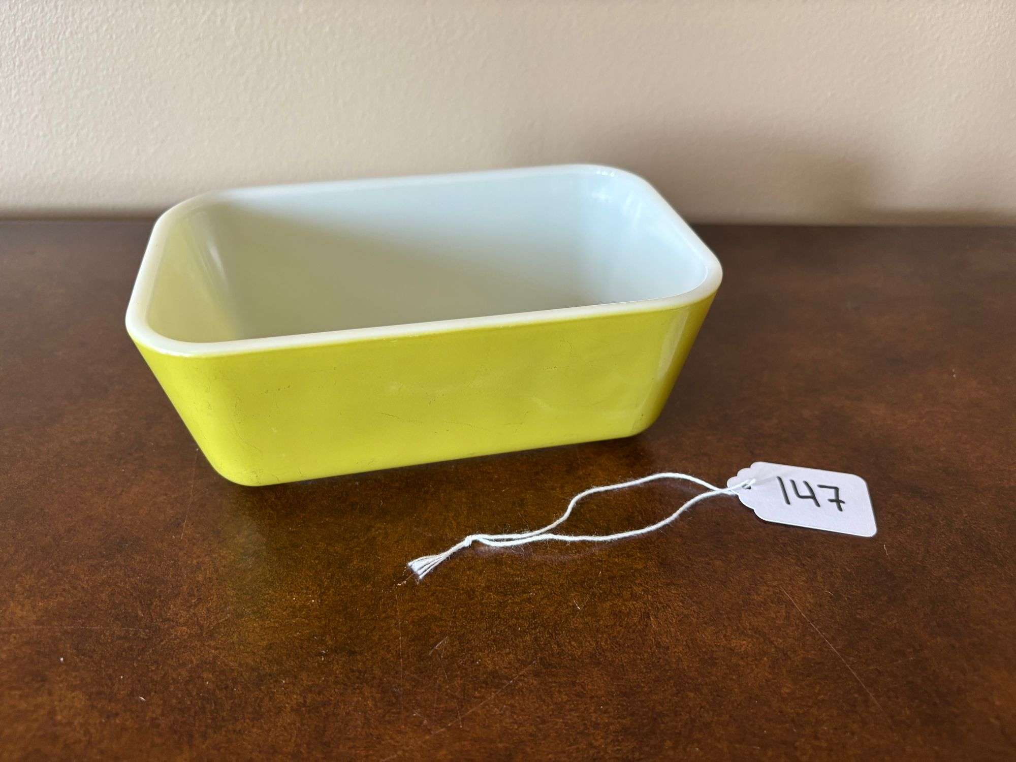 Pyrex 0502 Verde Green 1.5 Pint