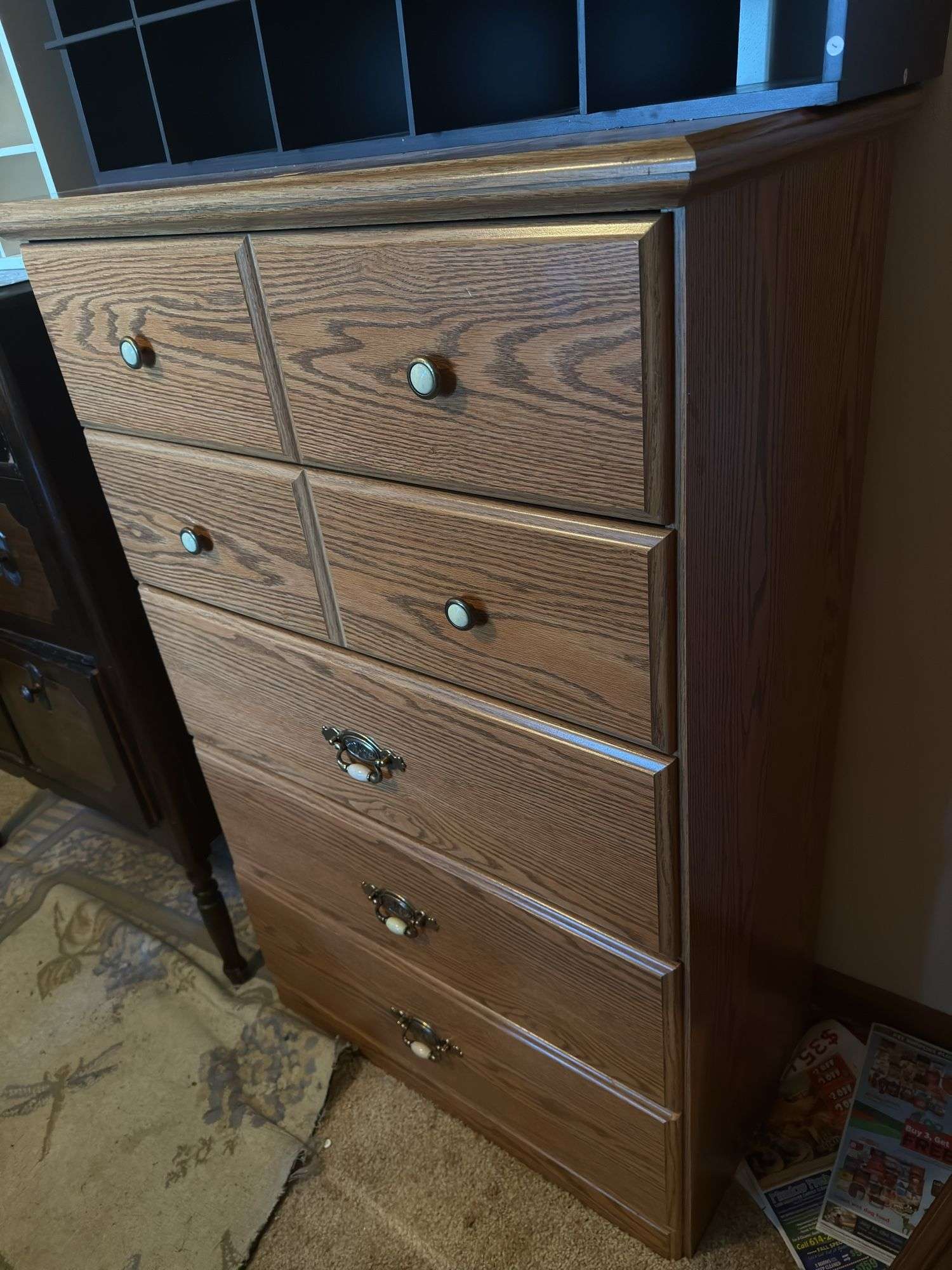 CHEST OF DRAWER AND MIRROR