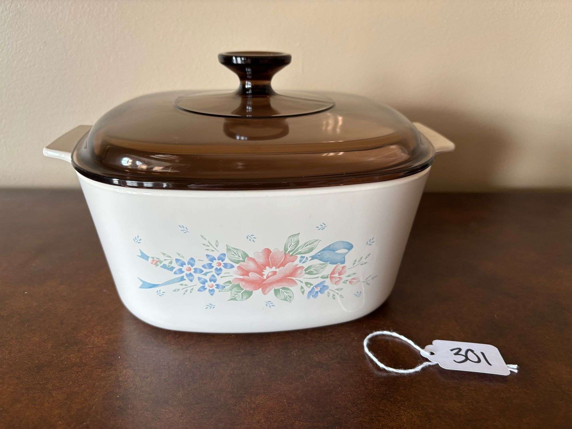 CorningWare Symphony Casserole Dish with Amber Lid