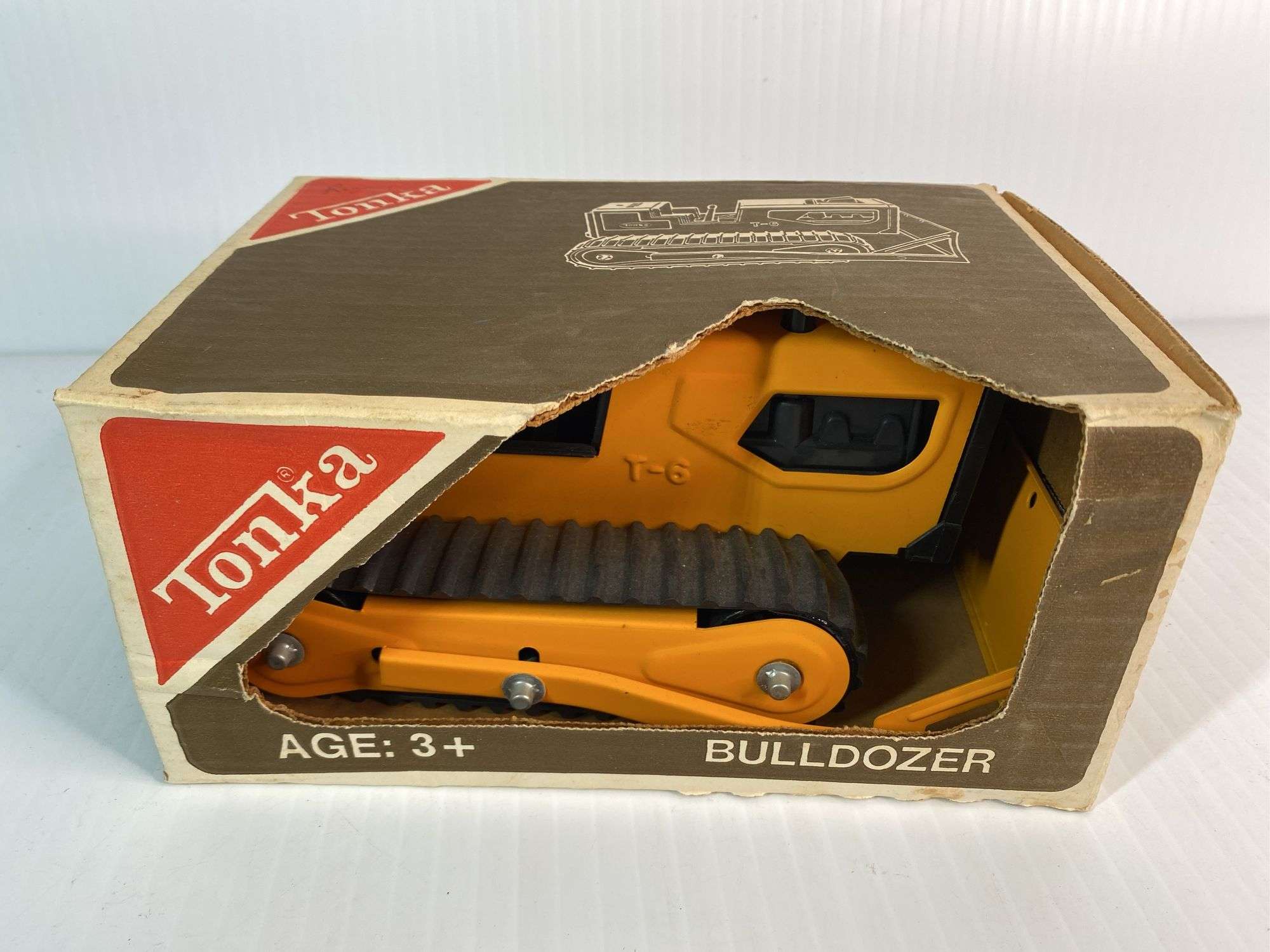 Tonka T-6 Bulldozer #2300