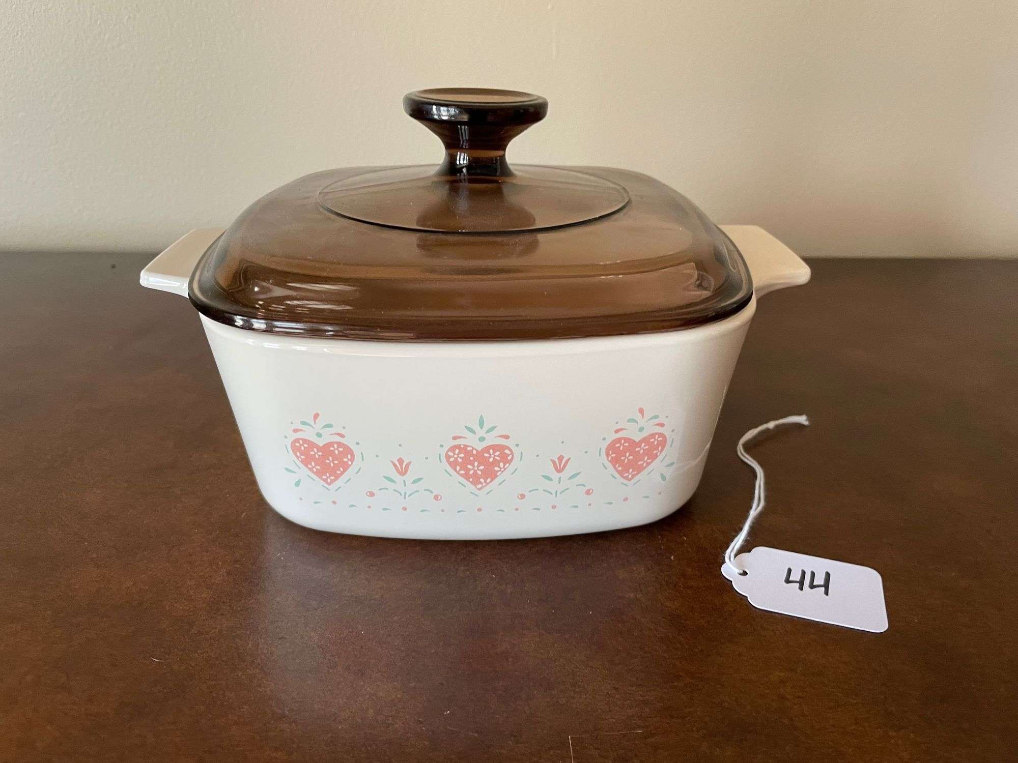 Corning Ware Forever Yours 2-Liter Casserole Dish with Amber Lid
