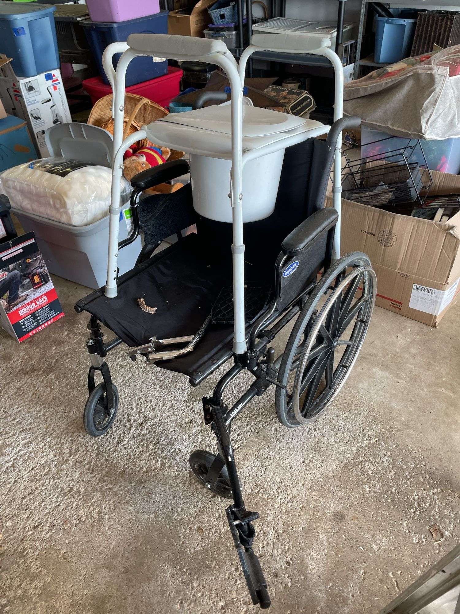 WHEELCHAIR AND PORTABLE TOILET