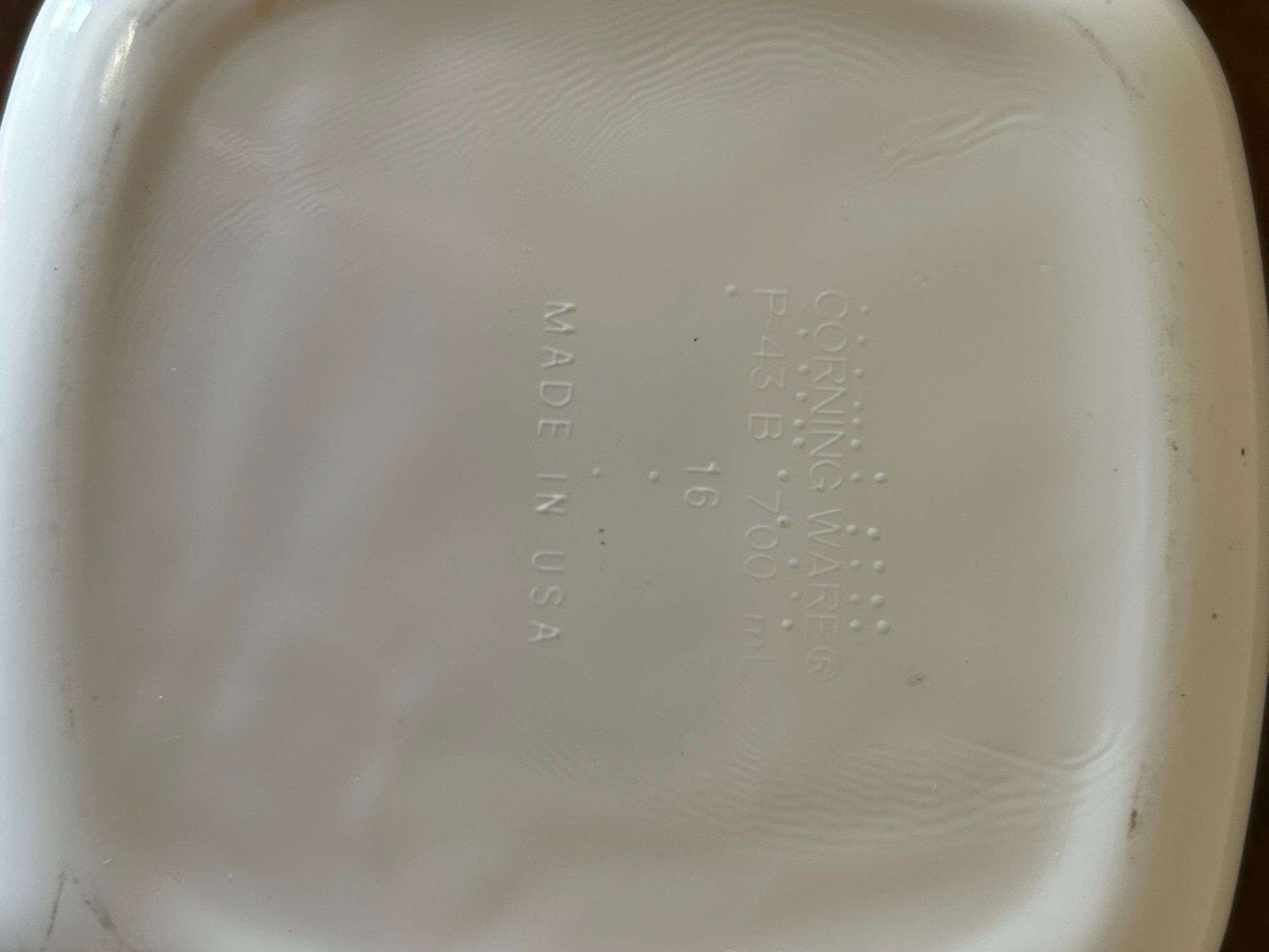 CorningWare Fresh Cut/Tulip P-43-B Petite Pan