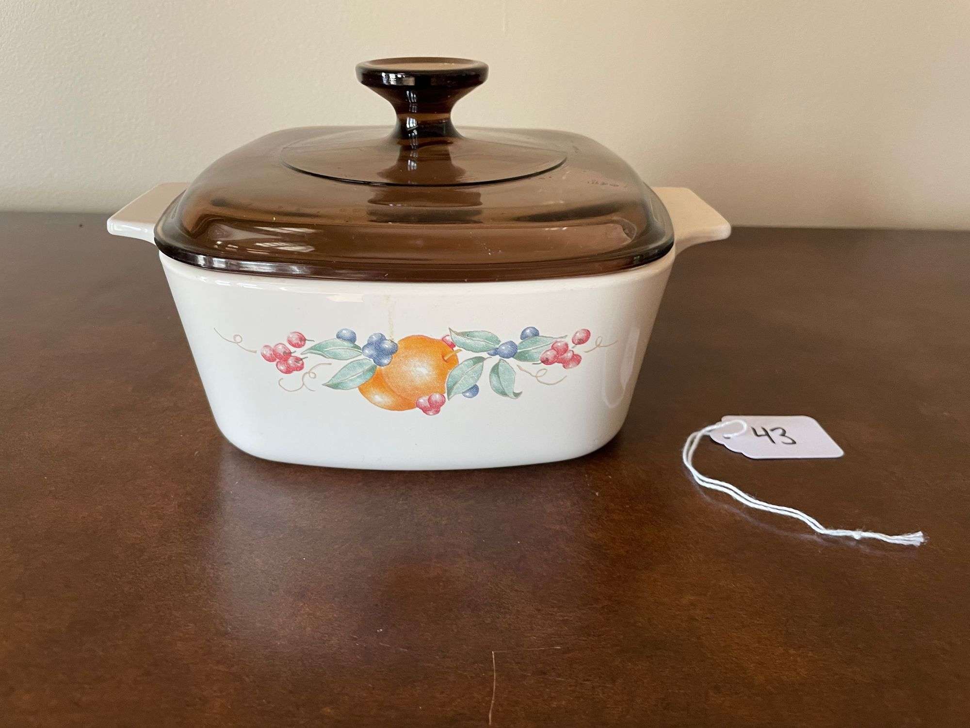 Corning Ware Abundance A-1.5  Casserole Dish with Amber Tint Lid
