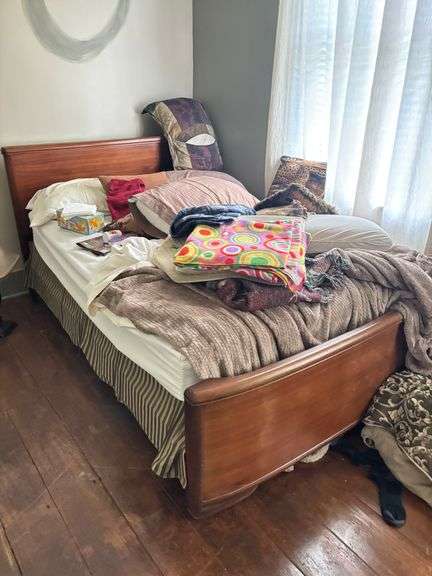 Contents of Live Auction