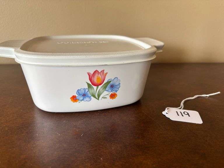 CorningWare Fresh Cut Tulip Casserole Dish with Lid