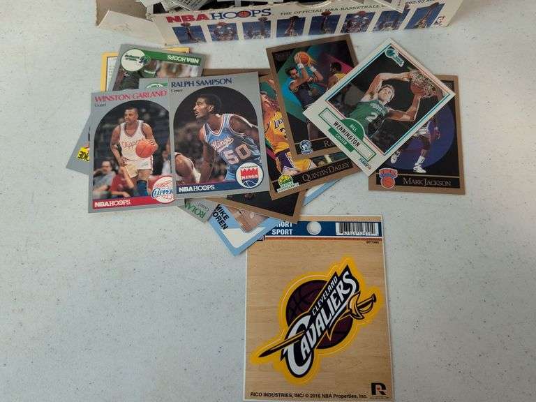 1992 Fleer Ultra baseball wax box with sealed cards and '92-'93 NBA Hoops wax box with trading cards