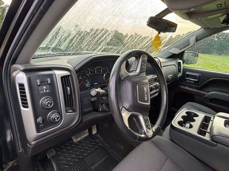 2016 GMC Sierra Z71 1500 , 4x4 , Crew Cab ,