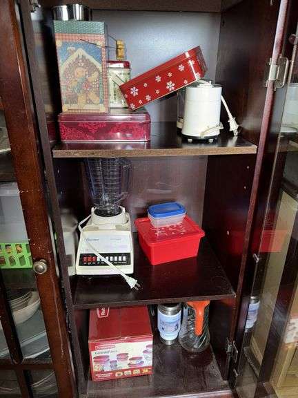 WOODEN CABINET AND CONTENTS INCL. POTS AND PANS, GLASS AND COOKWARE