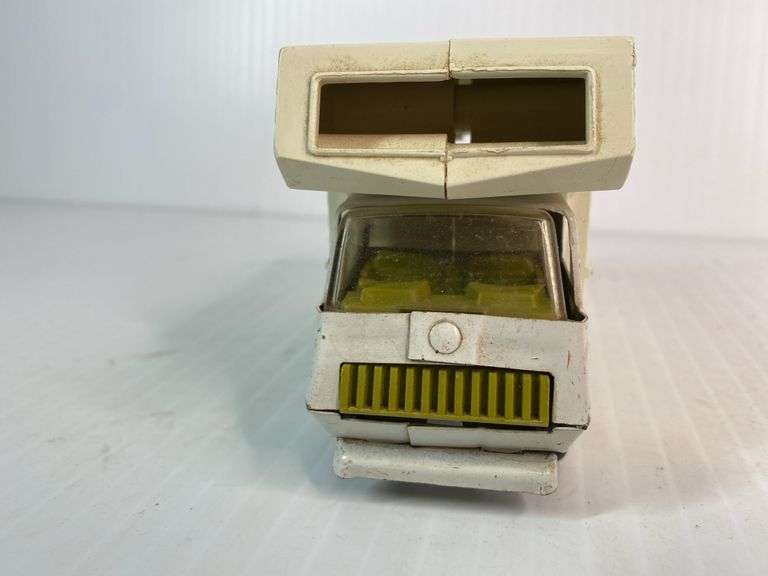 1970s Tonka Mini Winnebago Camper