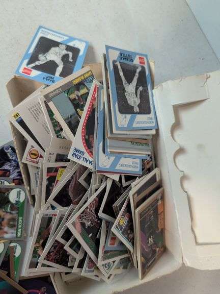 1992 Fleer Ultra baseball wax box with sealed cards and '92-'93 NBA Hoops wax box with trading cards