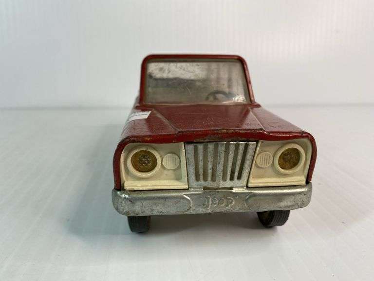 1960s Tonka Jeep Wagoneer