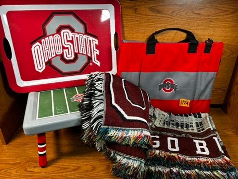 OHIO STATE LOT- BLANKET, LAP TRAY & SEAT CUSHION