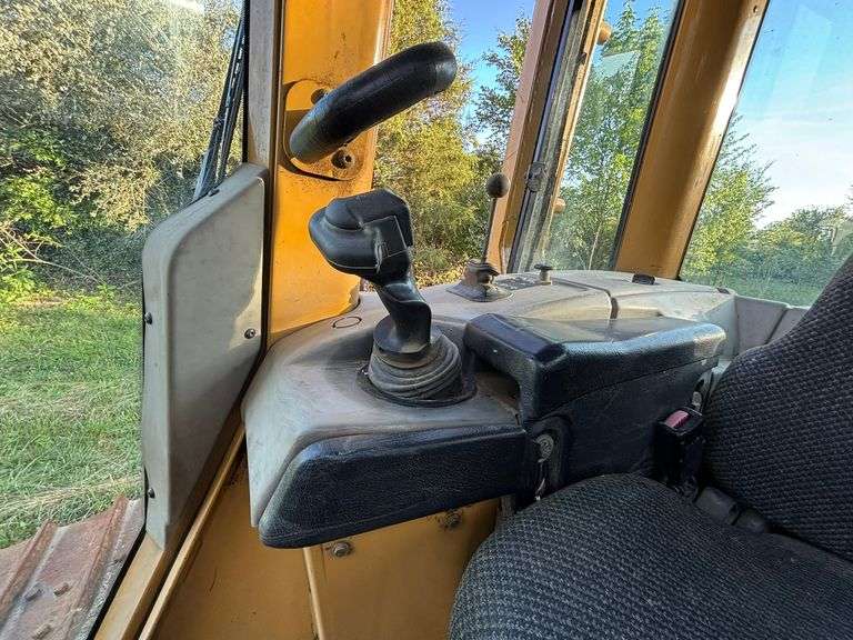 Cat D5N LGP Bulldozer , 130” Blade