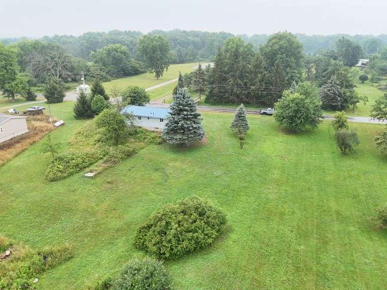 3 Bedroom Investment Home on 1.2 Acres