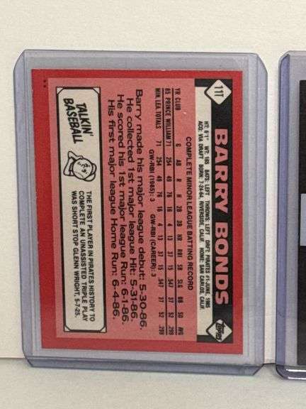 Assortment of MLB Greats Sports Cards (5 Total)