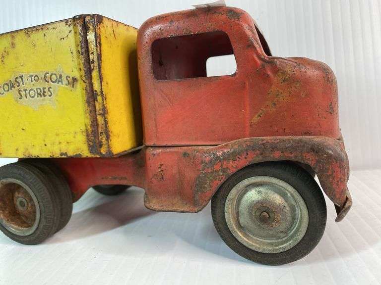 1950s Coast to Coast Stores Truck