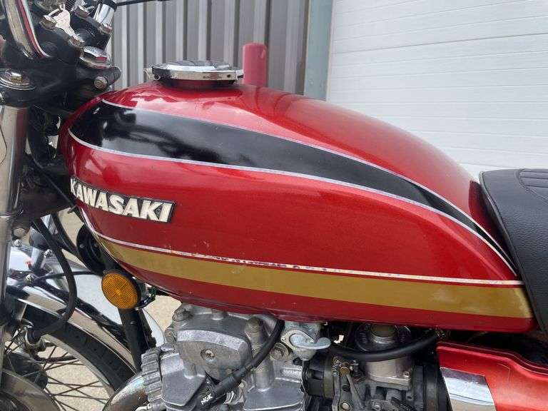 1975 Kawasaki KZ-400 Deluxe - see photos for full description