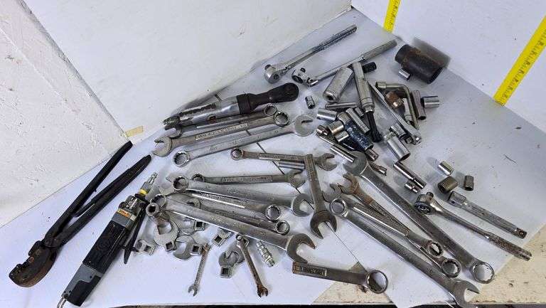 Assorted Rackets Lot of assorted sockets,rackets extensions, air rackets,etc. - Kaufman ...