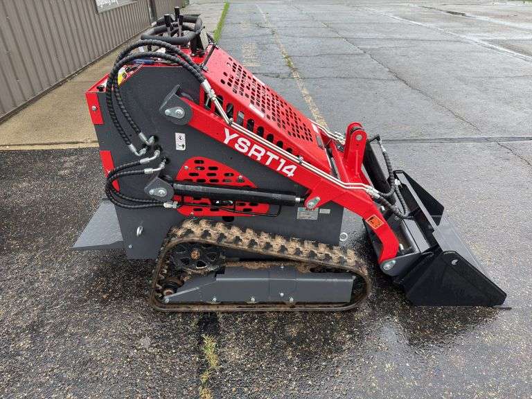 YSRT14 Mini Skid loader