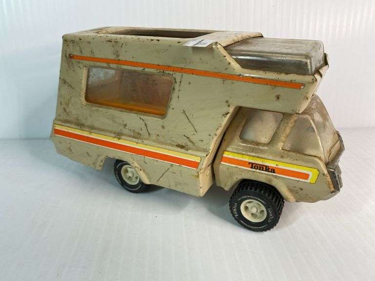 Vintage Tonka Camper