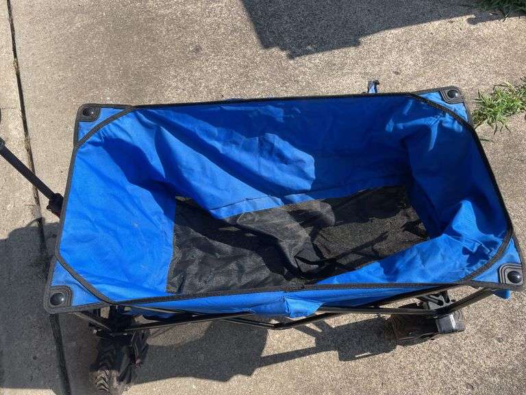 COLLAPSIBLE TOTING WAGON