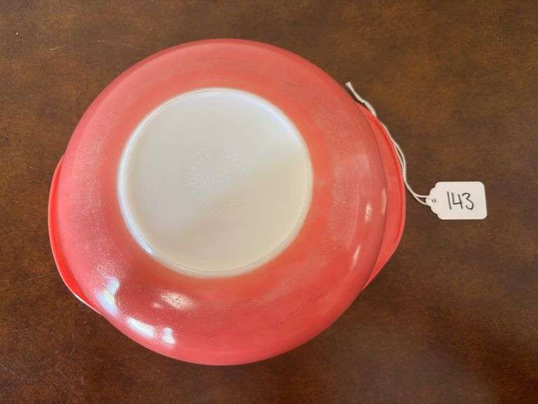 Pyrex Flamingo Pink Casserole Dish