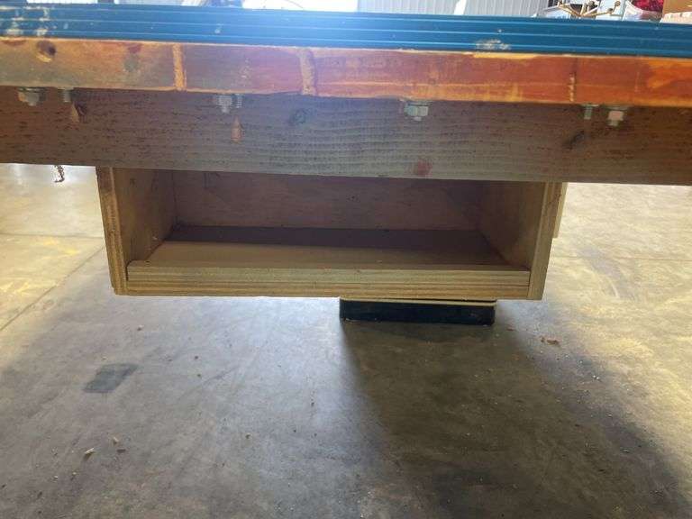 Shop Fox W1677 10" left tilting cabinet saw - works