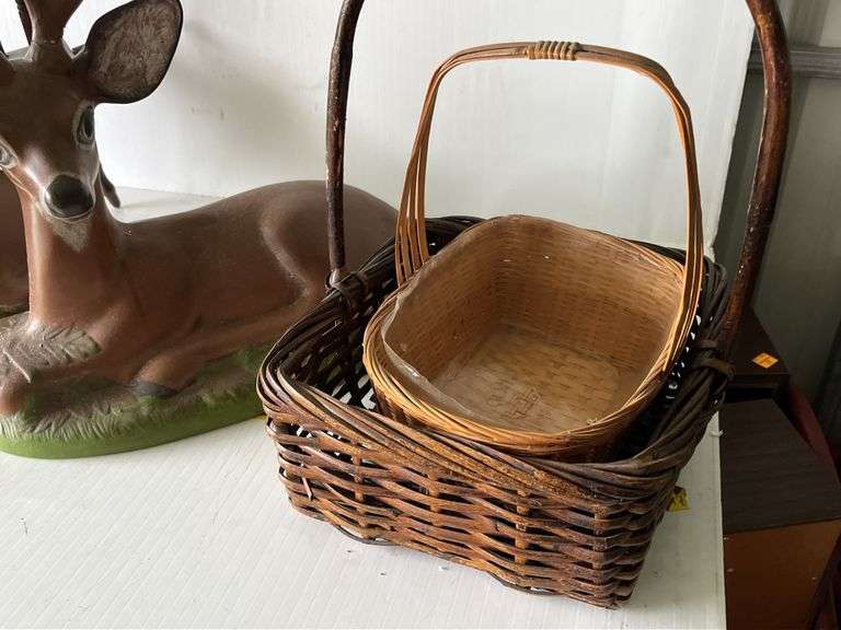Ceramic Deer and Mini Spinning Wheel