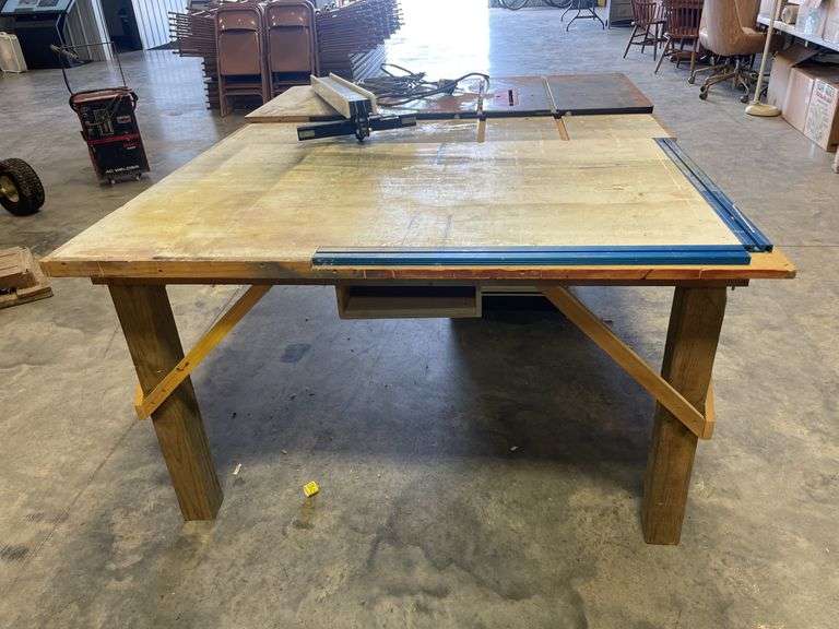 Shop Fox W1677 10" left tilting cabinet saw - works