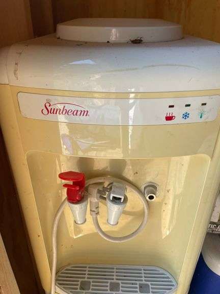 SUNBEAM COLD/HOT WATER DISPENSER