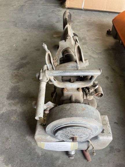 1931 Johnson A-25 2.5 HP outboard motor - engine turns - some compression