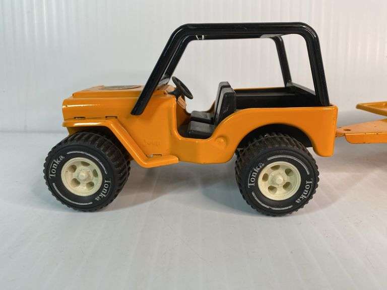 Tonka Bone Bruzzer Jeep & Trailer