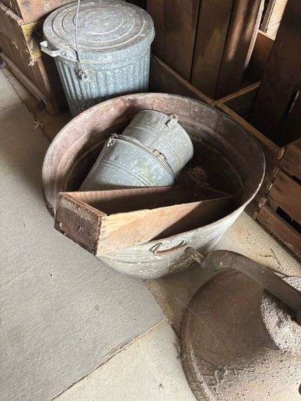 Contents of Live Auction