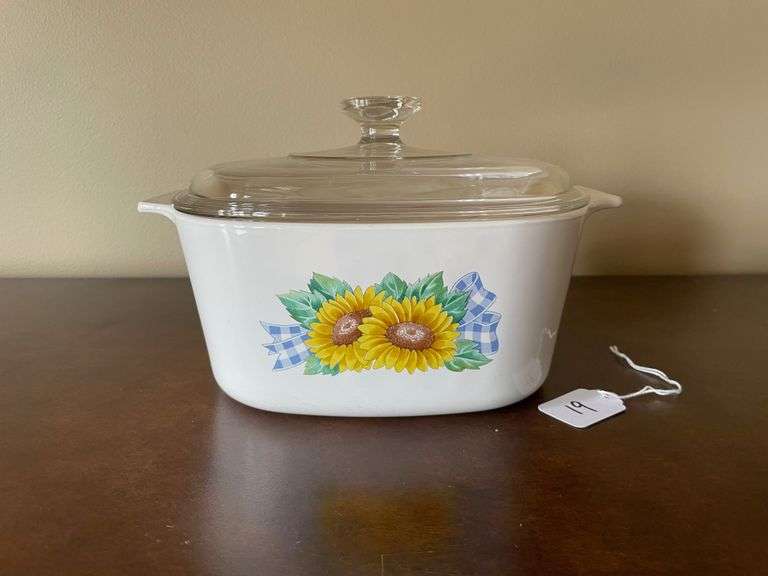 Corning Ware Sunsations 5 Qt. Casserole Dish with Lid