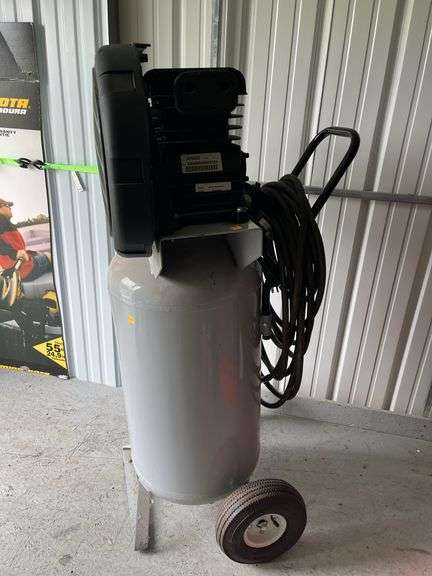 BelAire Model 5026VP 26 Gallon Air Compressor