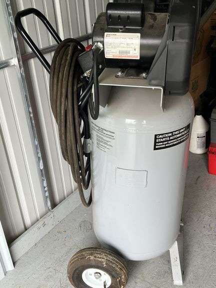 BelAire Model 5026VP 26 Gallon Air Compressor