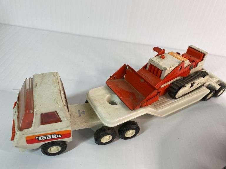 1970s Tonka Semi-Hauler with Bulldozer, Dump Trailer & Trucks Set