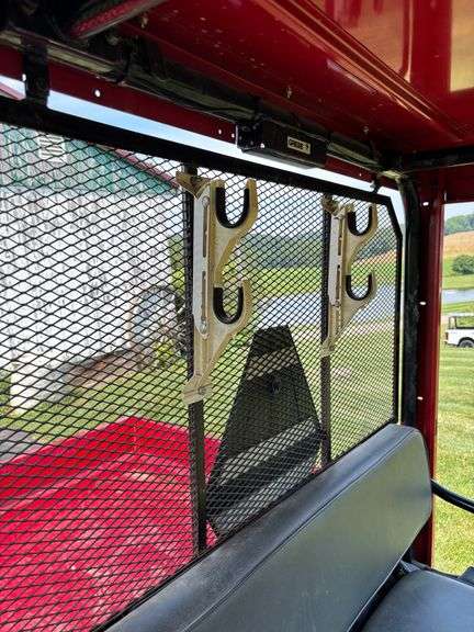 Kawasaki 2510 Mule ,4x4 , Electric Dump Bed , Has 2 Removable Doors , Good Tires ,