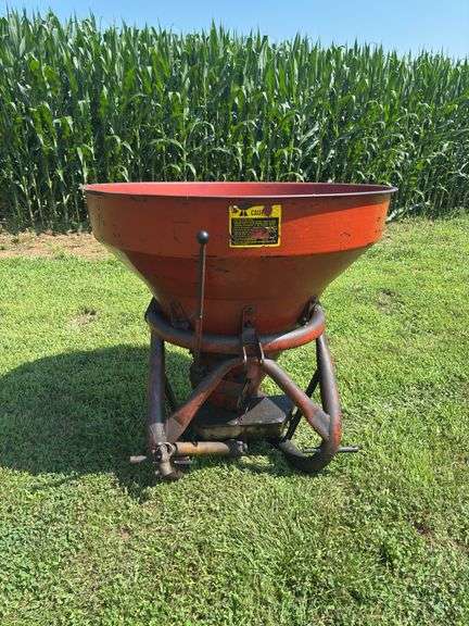 New Idea 3 pt Cyclone Spreader ,52” Width