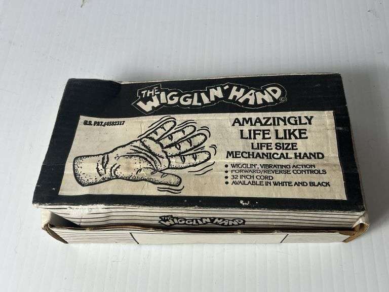 Electric Wigglin Hand Mechanical Hand