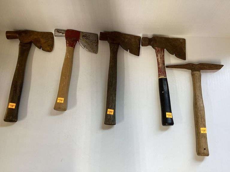 4 Hatchets, 1 Pick