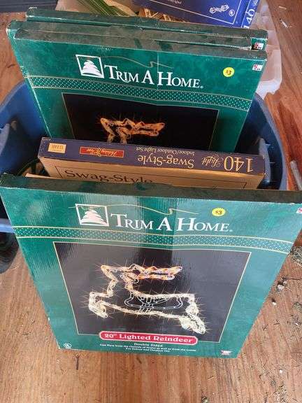 2 TOTES OF CHRISTMAS LIGHT SETS